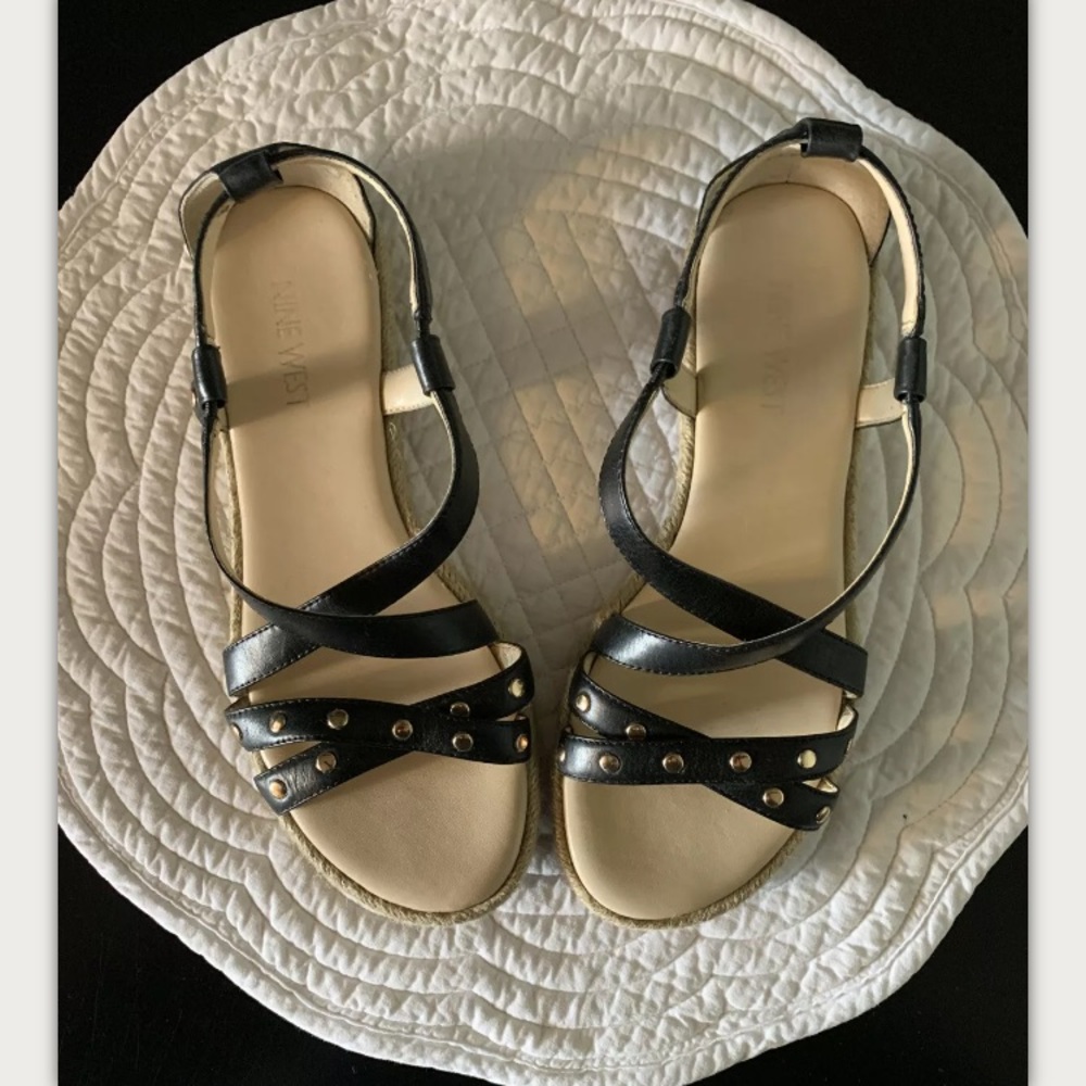 Nine West Vilance Studded Sandals 6.5 M Leather